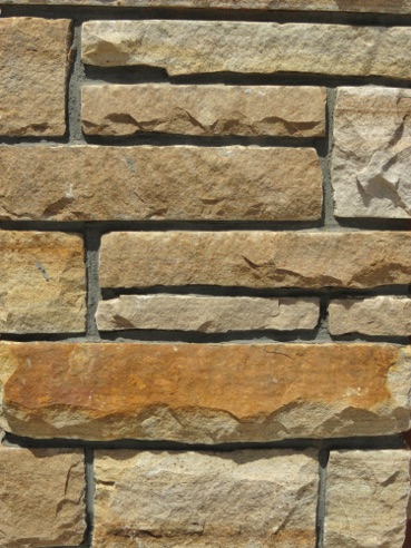 Colorado Buff Strip Stone Regular & Stained